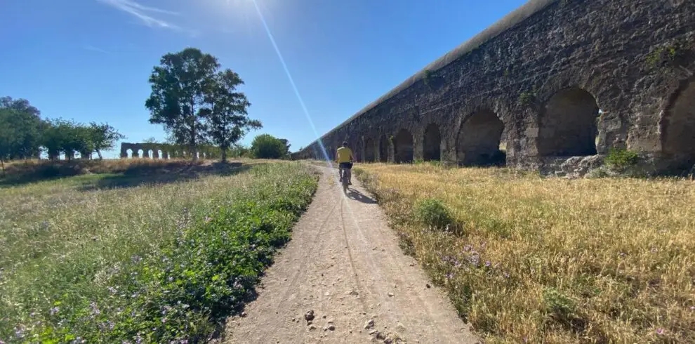 aqueduct rome