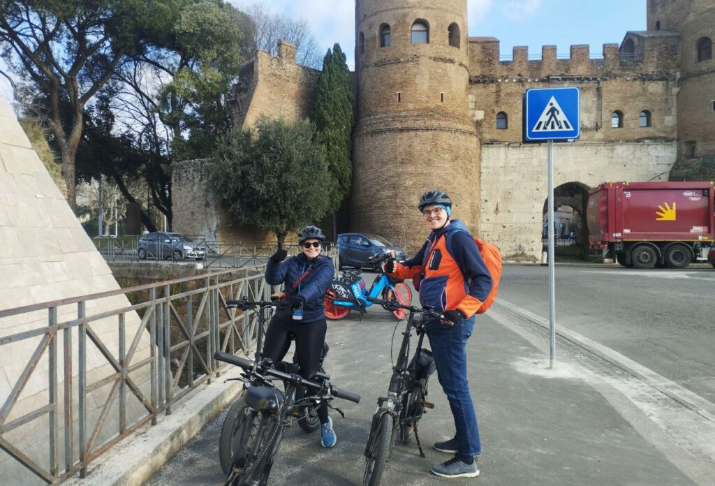 porta-san-paolo-via-appia-guide2