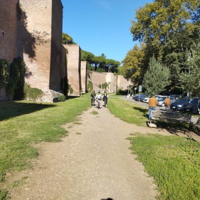 via-appia-guide-walls